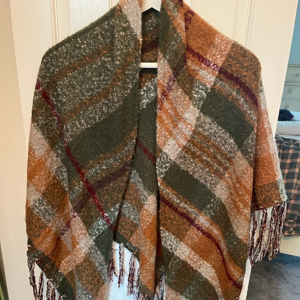 Cool weather wrap.
